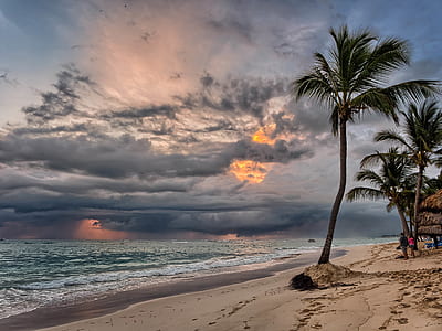 Sea Side during Sun Set thumbnail