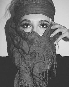 woman covering his mouth thumbnail