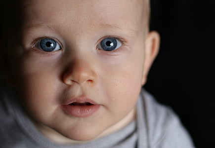 closeup photo of baby's face thumbnail
