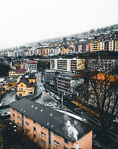 multicolored building thumbnail