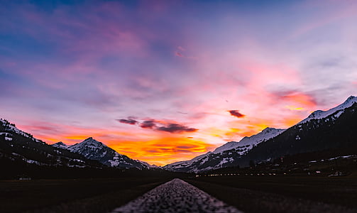 mountain scenery during sunset thumbnail
