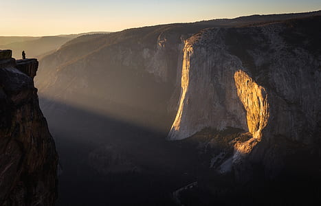 landscape photography of mountain canyon thumbnail
