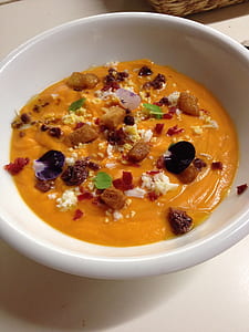 vegetable soup in bowl thumbnail