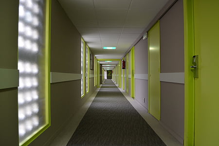 gray hallway thumbnail