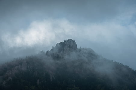 foggy mountain thumbnail