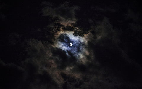 full moon thumbnail