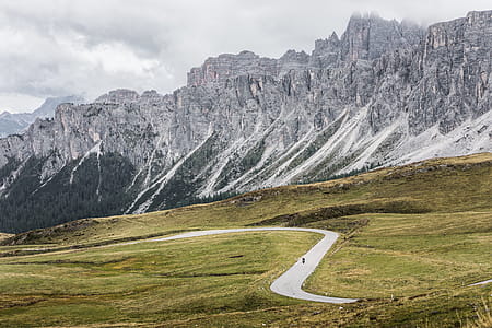 Beautiful Mountains & Roads Around Giau Pass in Italy thumbnail