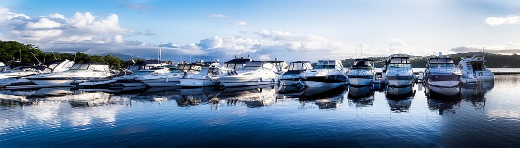 yacht at seashore thumbnail