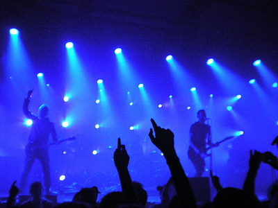 silhouette photo of band thumbnail