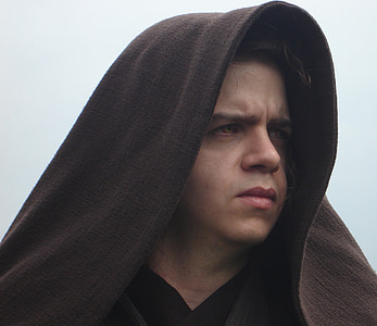 man with brown robe thumbnail