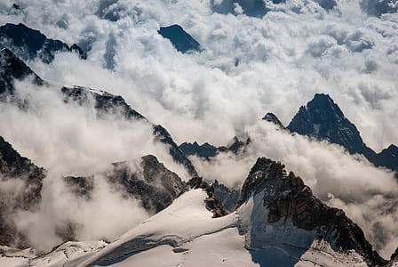 mountain covered with white clouds thumbnail