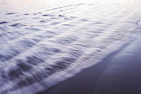 landscape photo of seashore thumbnail