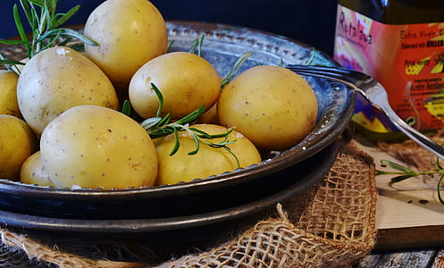potatoes on platter thumbnail