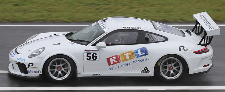 white RTL stock car thumbnail