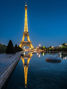 Eiffel Tower, Paris thumbnail