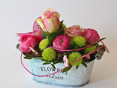 pink and green roses and chrysanthemum flower arrangement thumbnail