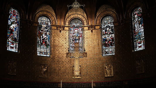 cathedral interior thumbnail