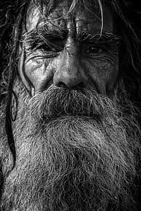 grayscale photo of man wit beard thumbnail