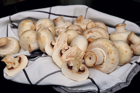 white mushroom lot thumbnail