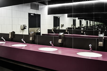 four white ceramic sinks thumbnail