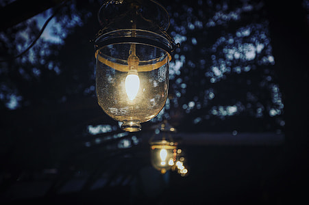 shallow focus photo of clear lights thumbnail