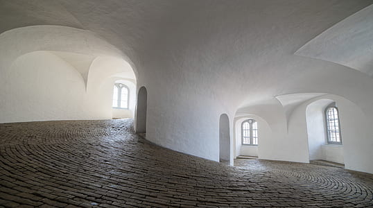 white concrete wall thumbnail
