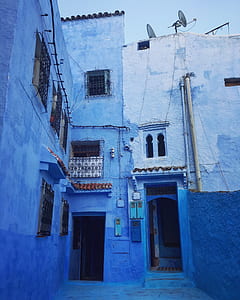 blue concrete building thumbnail
