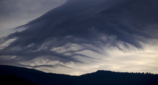photo of cloud formation thumbnail