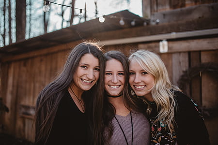 three women taking selfie thumbnail