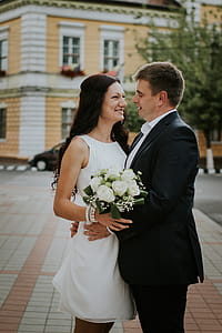 Women's White Sleeveless Dress thumbnail