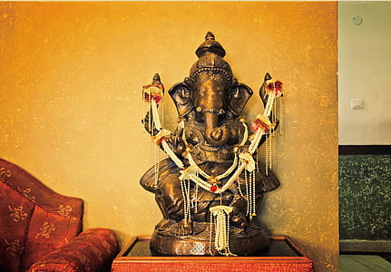 Lord Ganesha ceramic figurine thumbnail