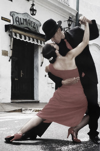 photo of couple dancing thumbnail