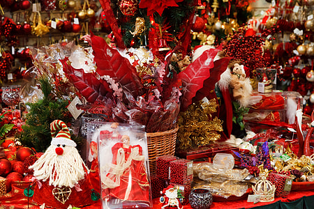 Christmas decor lot thumbnail