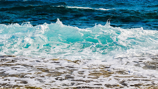 Ocean Waves thumbnail