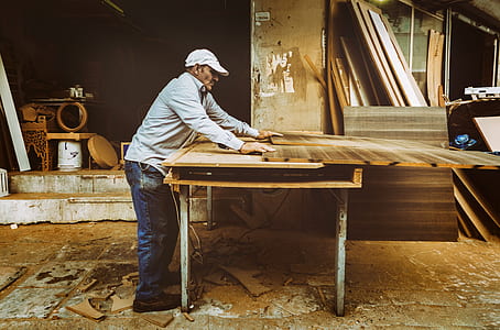 wood, man, person, working thumbnail