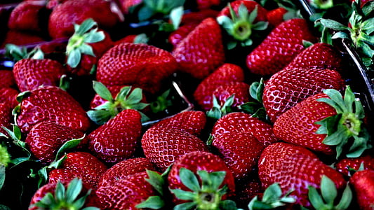 strawberries photo thumbnail