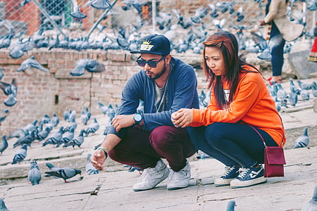 Couple Gray and Orange Long-sleeved Shirts thumbnail