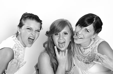 three women tongue out thumbnail