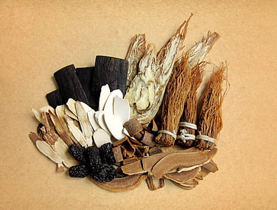 assorted herbs thumbnail