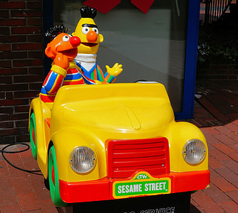 Bert And Ernie, Sesamstrasse thumbnail