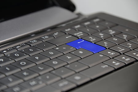 black laptop computer thumbnail