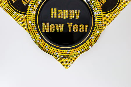 Happy New Year Concept with paper plate thumbnail