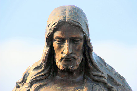 Jesus Christ statue on daytime thumbnail