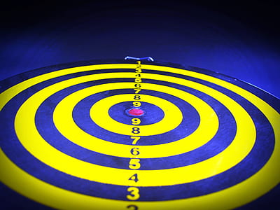round blue and white dartboard illustration thumbnail