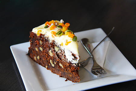 Slice Chocolate With Nuts thumbnail