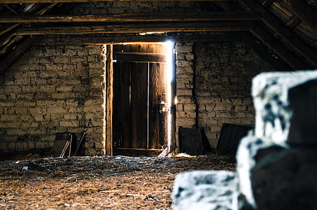 brown wooden door close thumbnail