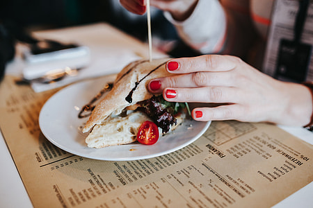 Tasty vegetable sandwich with drinks thumbnail