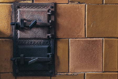 rectangular closed black window thumbnail