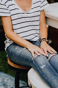 Close up fashion details - stylish young woman thumbnail
