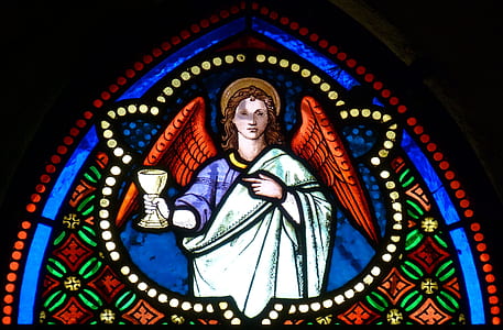 angel-themed stained glass window thumbnail